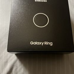 Grey Samsung galaxy ring 