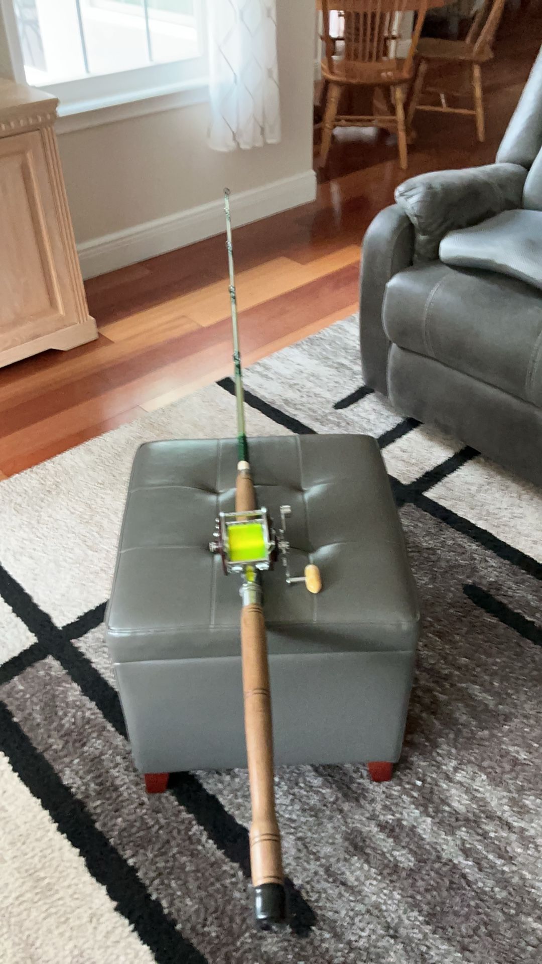6 ft. 6inch Montage Rod,and Penn 309 Leveling Reel. Salt Water Combo