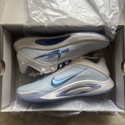 Nike “A’One” White And Grey