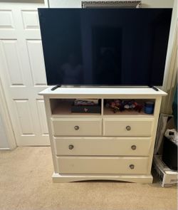 White Chest / TV Stand