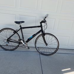 Cannondale 2 Road Bike 