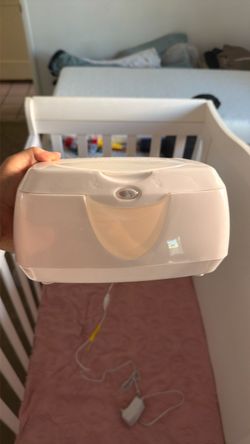 Baby wipes warmer
