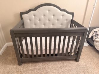 Pali Decor Diamonte Convertible Crib