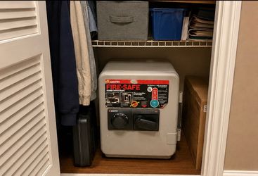 🔥 Sentry 1250 Fire-Safe – Heavy-Duty Combination Home/Office Safe – 1 Hour Fire Rated