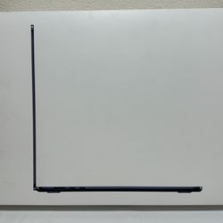 15” M2 MacBook Air 2023 #570