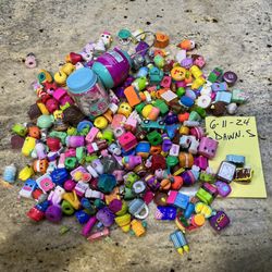 Huge Lot Of Shopkins