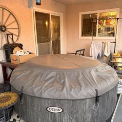 Intex PureSpa 4 Person Jaccuzi 