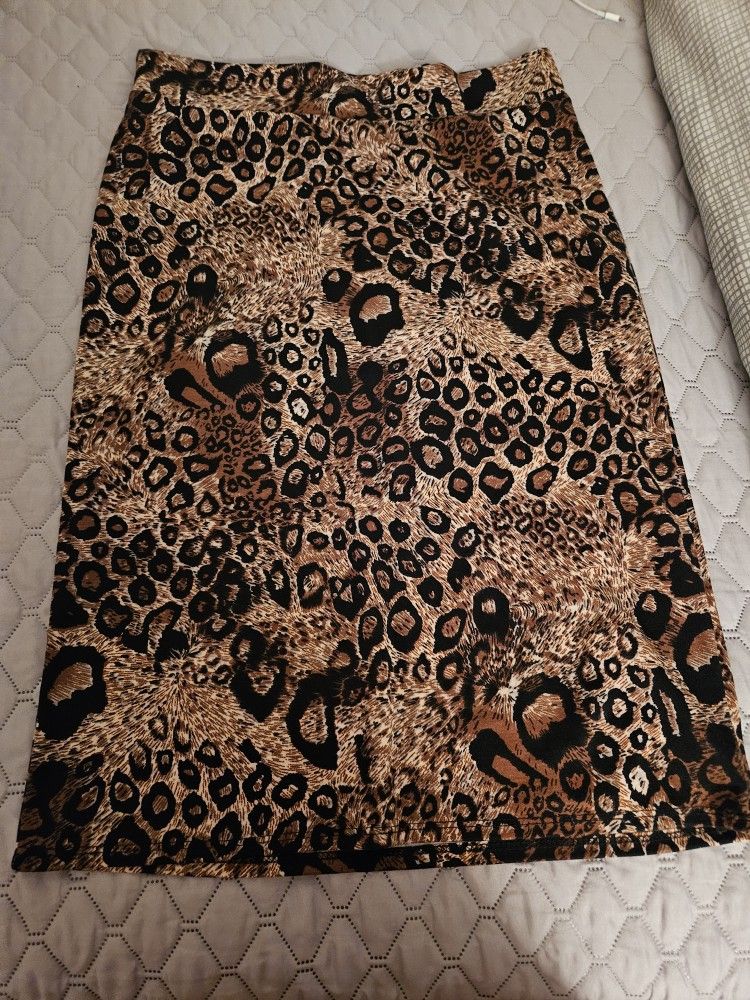Azules Leopard Print Skirt
