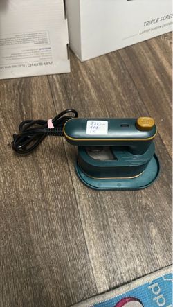 Portable iron