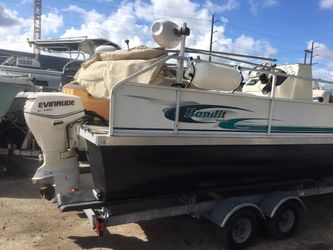 Perfect party pontoon