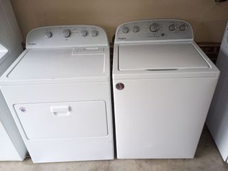 Whirlpool Washer and Dryer Set