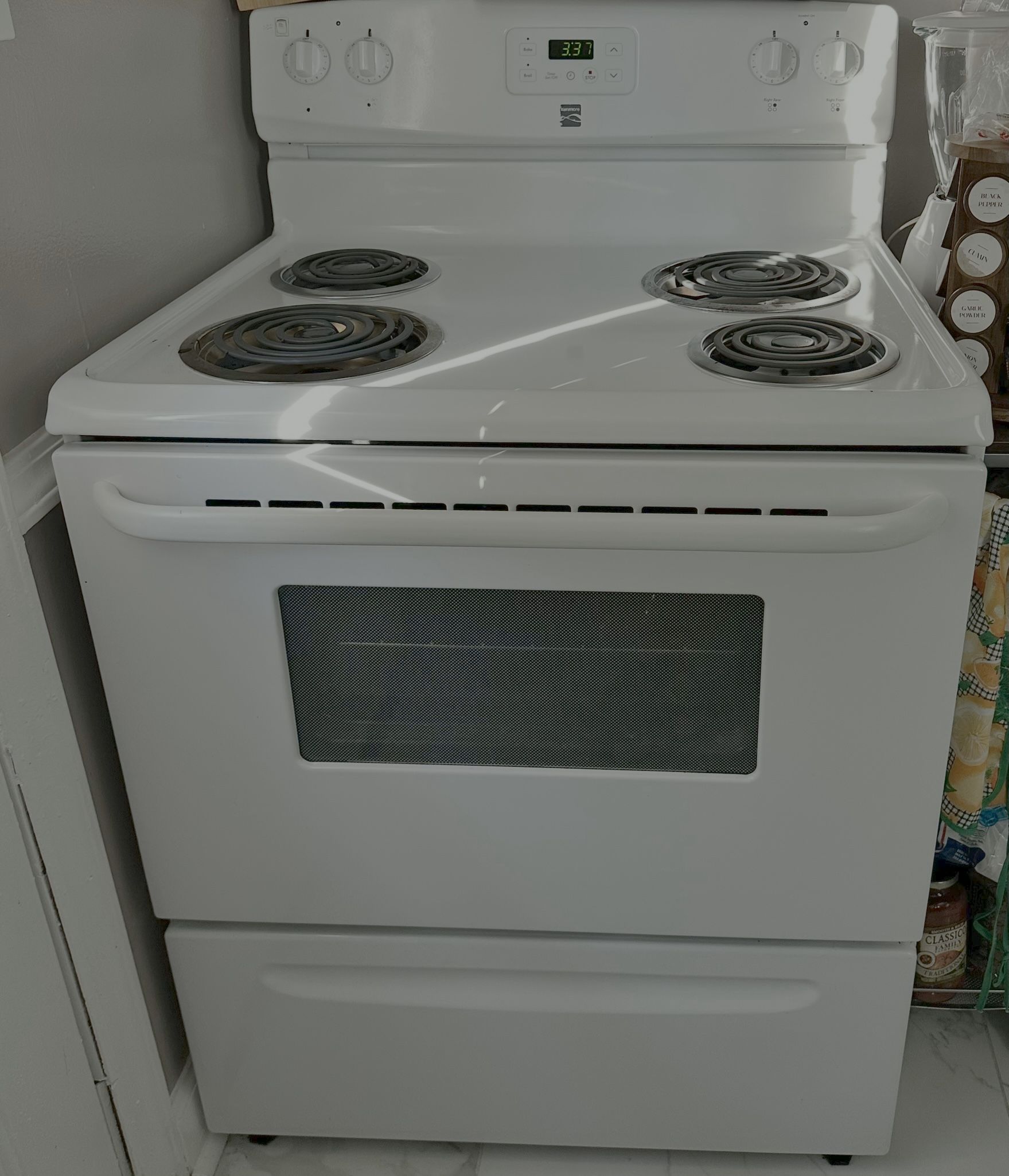 Set Stove And Fridge