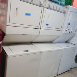 Whirlpool Stackable Washer/Dryer 
