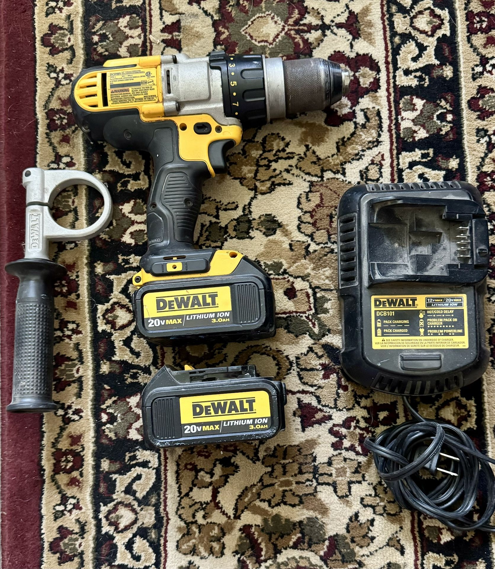 Dewalt DCD985 1/2” Cordless Hammer Drill