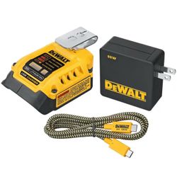 DeWalt 20V MAX USB Charging Kit