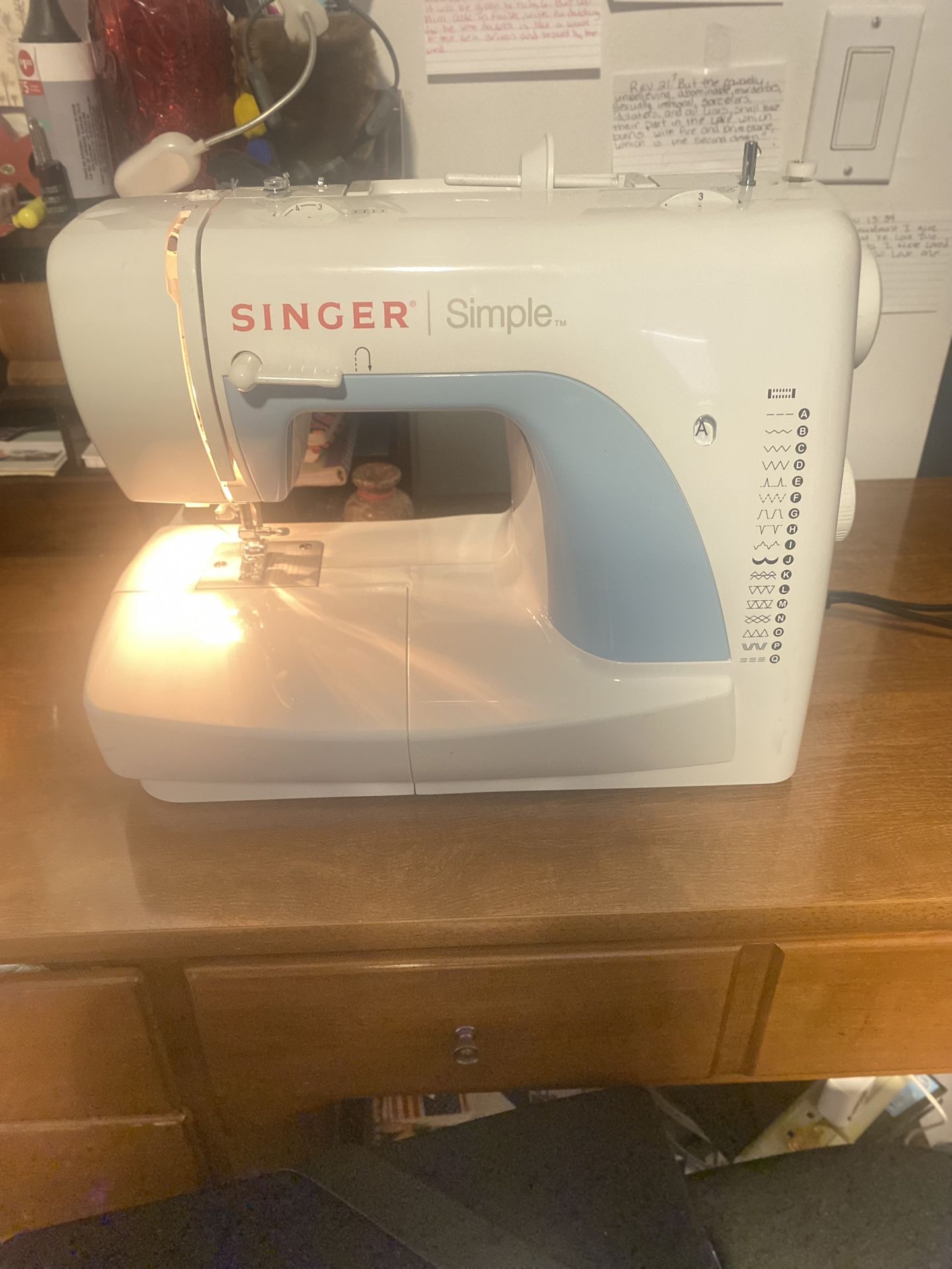 Singer Simple