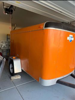 2009 interstate enclosed cargo trailer 5āx8ā
