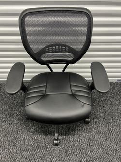 Office Chairs 