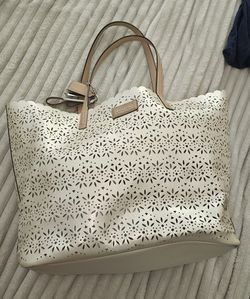 Coach Pearl Metro Eyelet Leather Tote