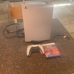 PS5 One Controller And Game Works Good 
