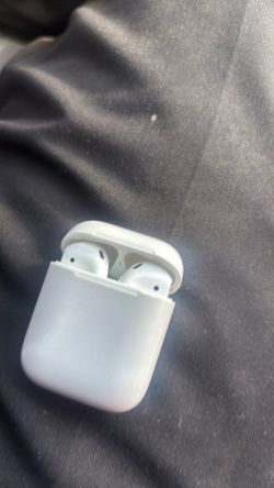 AirPods