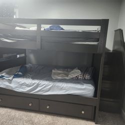 Full Over Full Bunk Bed With Trundle