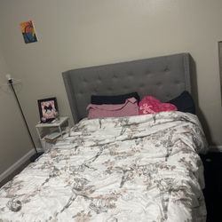 Full Size Bed 