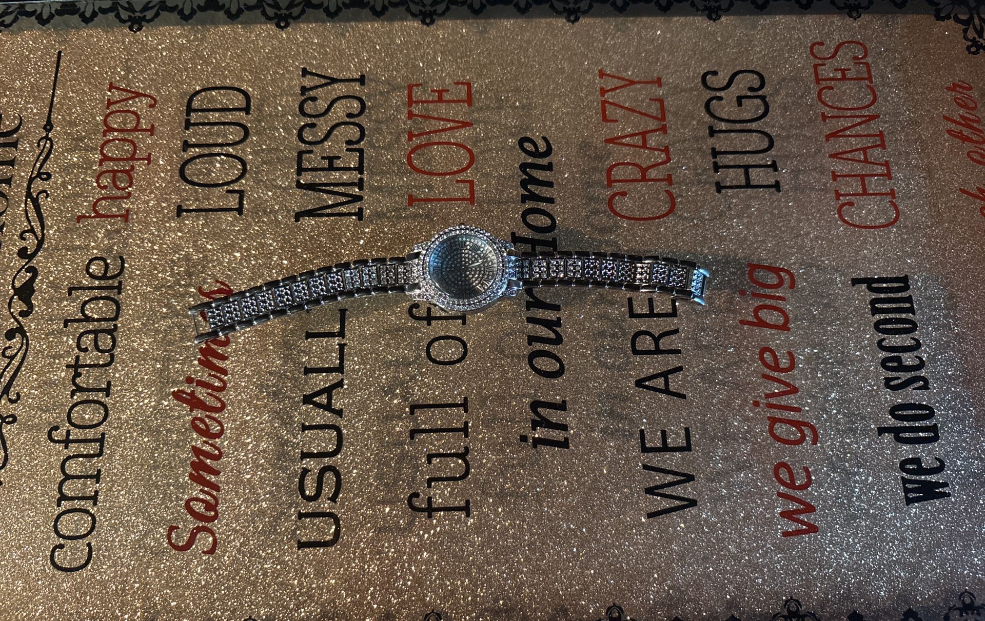 Silver ,adjustable Size , Fashionable Wrist Watch