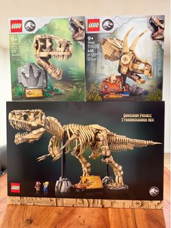 LEGO Jurassic World sets