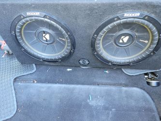 Soundstream amp kicker  subs