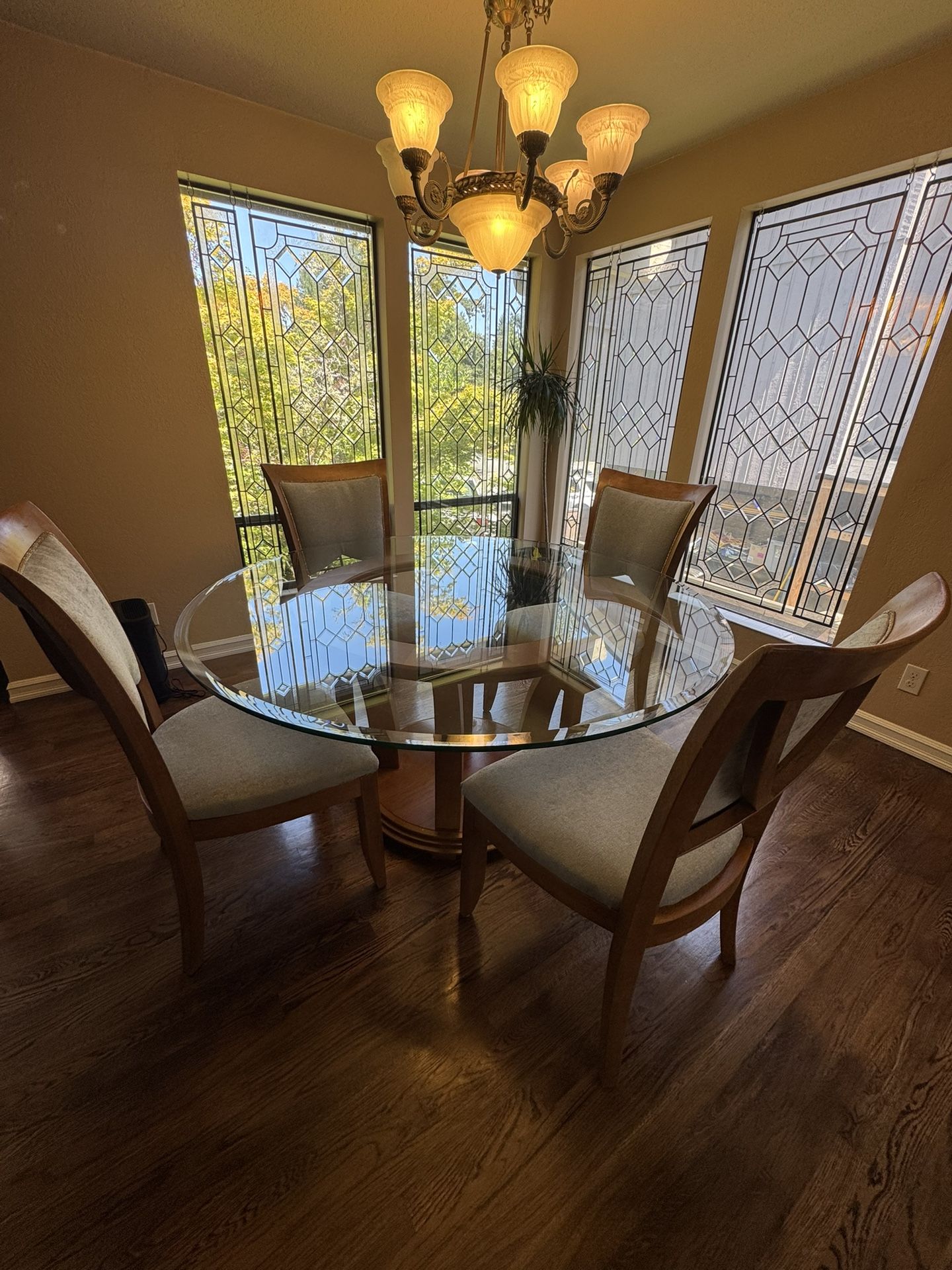 Dining Room Table