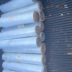 Insulation blankets for water heaters