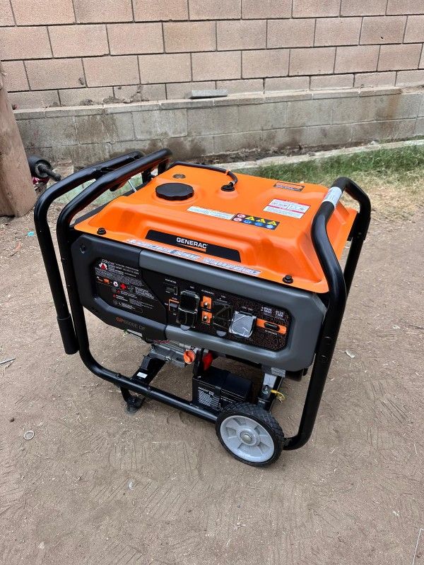 8125/6500-Watt Dual Fuel Portable Generator, Easy-To-Use Electric Start and Cord Included
