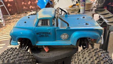 Arrma Notorious 6s