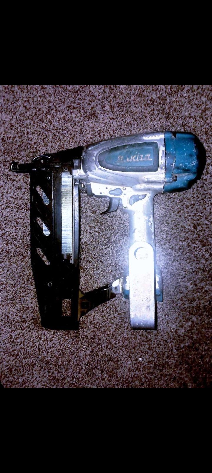 Makita Finish Nailer