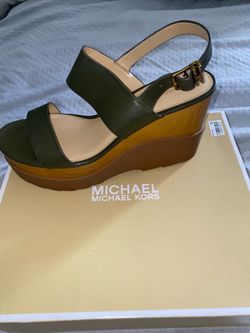 MK solid high hills
