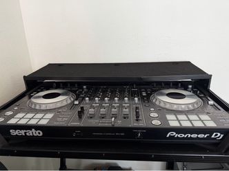 Pionner DDJ-SZ2 Professional DJ Controller with speakers,Dj lights, fog machine,  microphone, cables, stand, box, all for $3000