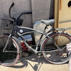 NEL LUSSO BEACH CRUISER BIKE FOR PARTS OR REPAIR ONLY
