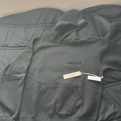 black and light oat essentials 