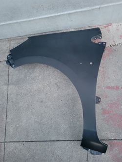 2012-2017 prius C Fender