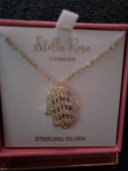 Stella Rose Sterling Silver Hamsa Necklace