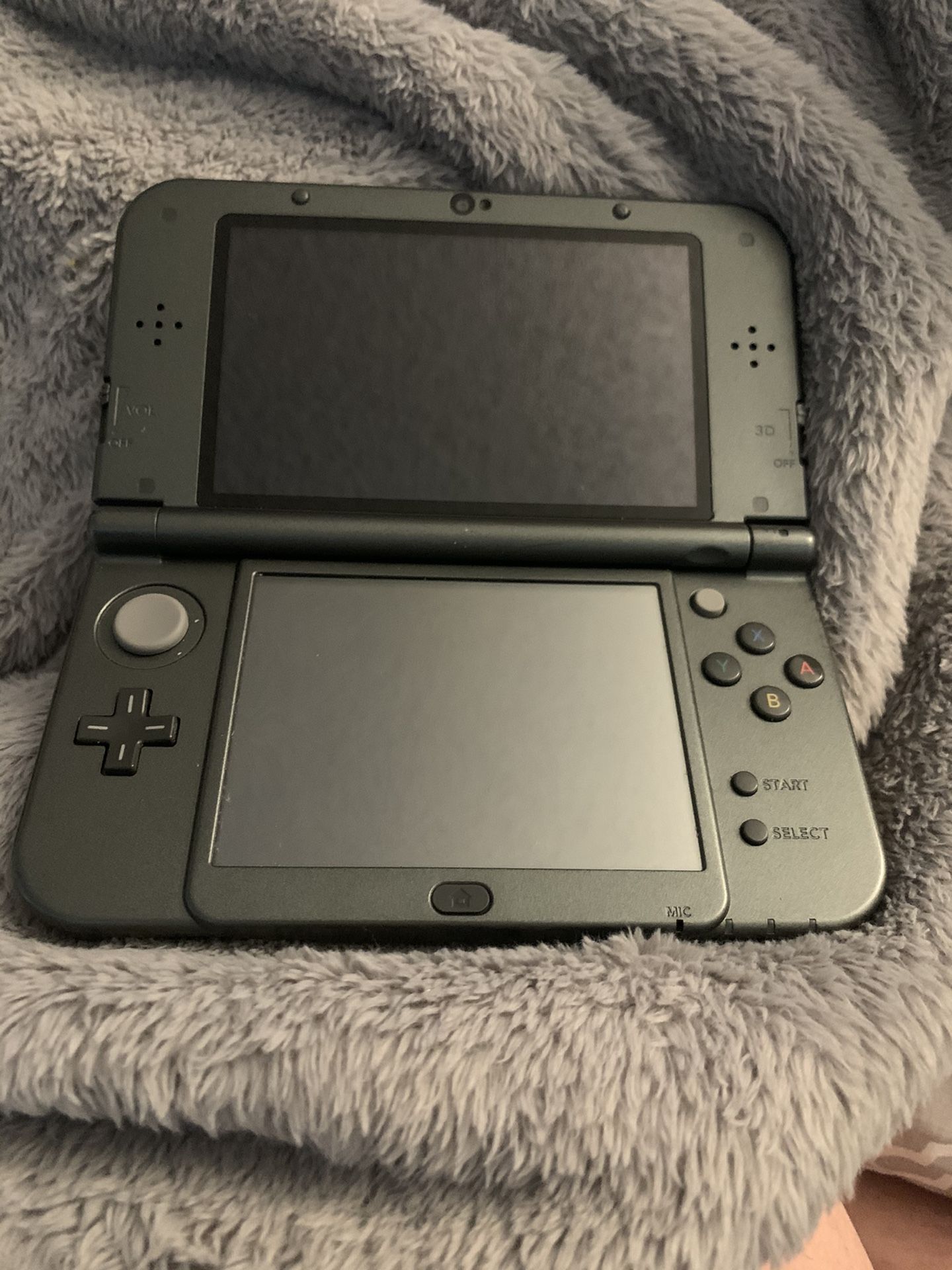 Nintendo 3DS (newest model) for Sale in Pico Rivera, CA OfferUp