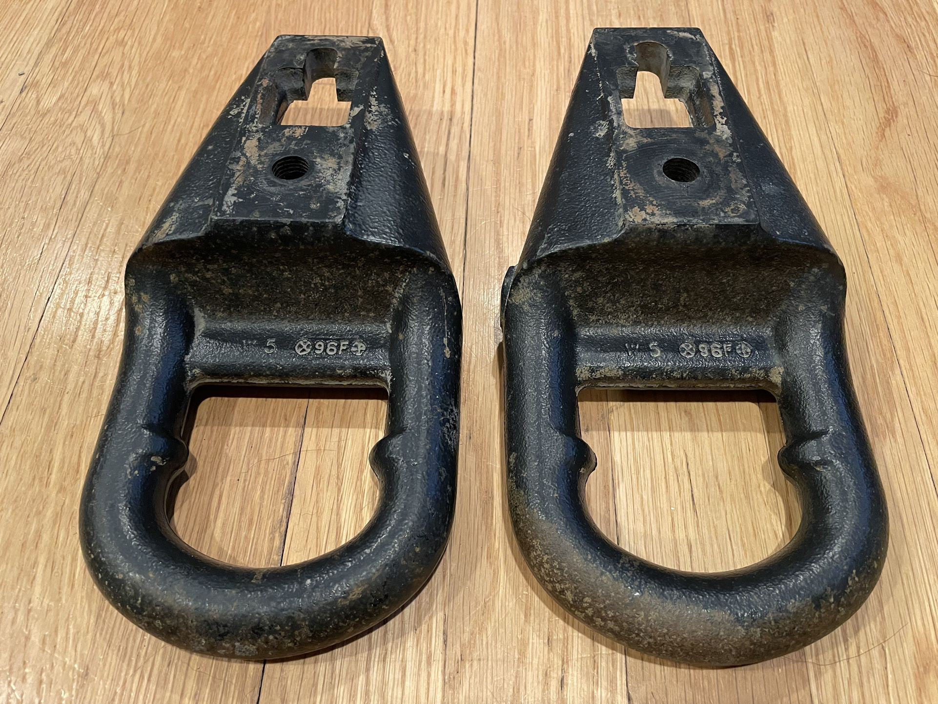 Front Tow Hook Set: OEM 1(contact info removed) Ford