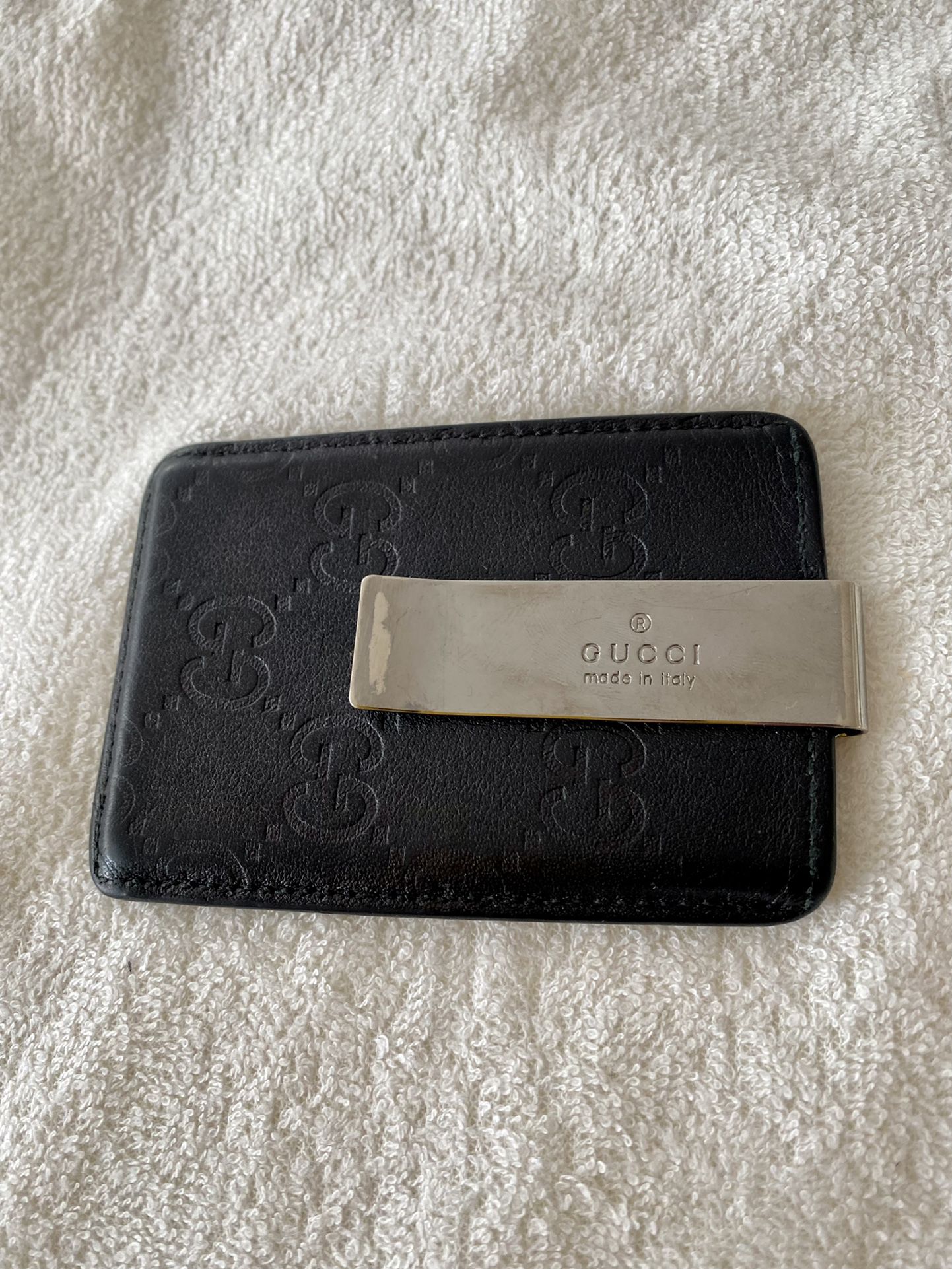 Gucci's Luxe Black Leather Money Clip Trio Is Available Now