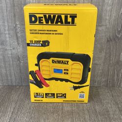 DEWALT Battery Charger/ Maintainer DXAEC10