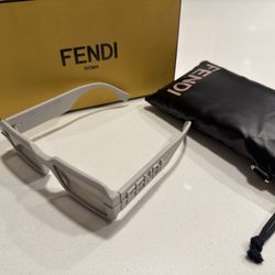 Fendi Fendigraphy Square Sunglasses, 52mm