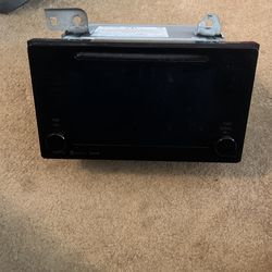 2016-2017 Toyota Sienna Radio AM FM Cd Player Receiver Replacement