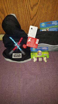Dog Hoodie &Treat Pouch.