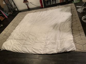 Utopia Queen Comforter