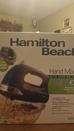 Hamilton Beach Hand Mixer with snap on case and 3 traditional beaters New